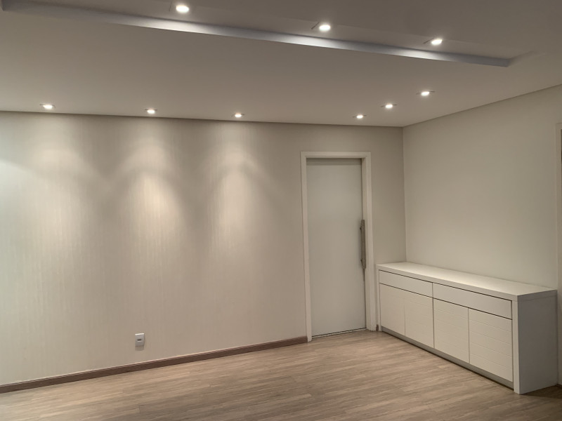 Apartamento à venda Alphaville Conde II com 107m² e 3 quartos por R$ 1.350.000 - 2030332483-004g-foto-sala.JPG