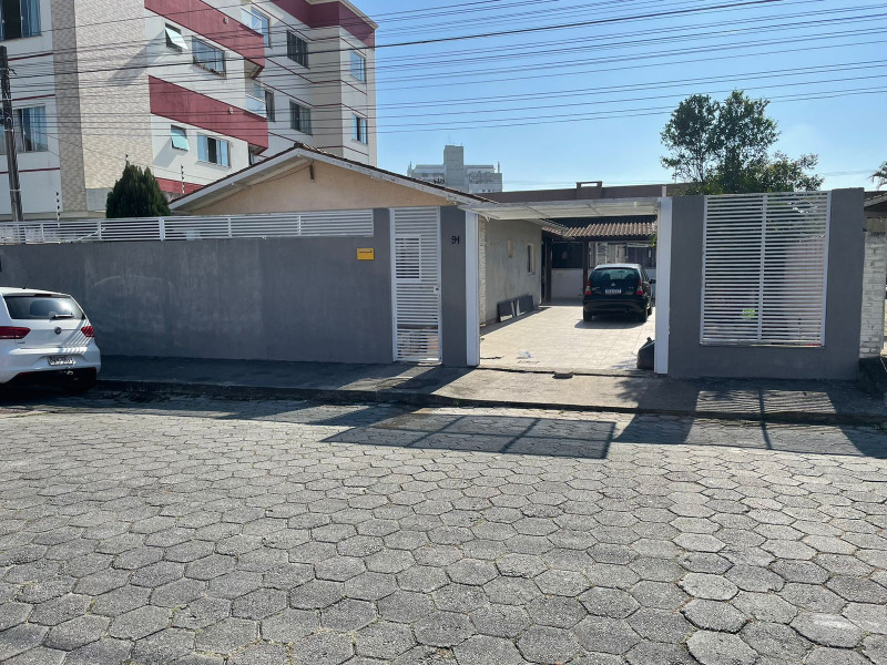 Casa à venda Rio caveiras com 70m² e 3 quartos por R$ 610.000 - 1071745399-frente.jpeg