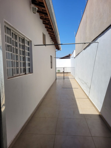 Casa à venda Vila Hípica com 140m² e 3 quartos por R$ 540.000 - 1394542740-img-20230920-wa0084.jpg