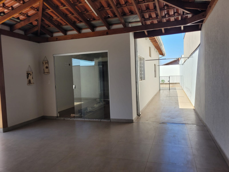 Casa à venda Vila Hípica com 140m² e 3 quartos por R$ 540.000 - 1968499746-img-20230920-wa0079.jpg