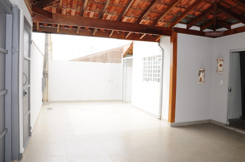 Casa à venda Vila Hípica com 140m² e 3 quartos por R$ 540.000 - 1973383750-img-20191019-wa0034.jpg