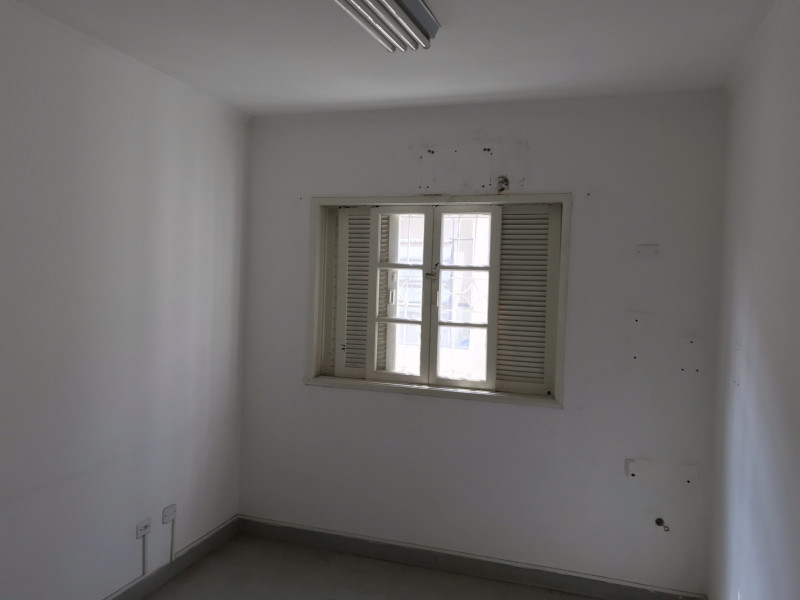 Comercial à venda Vila Santa Rosa com 182m² e 1 quarto por R$ 500.000 - 1047635053-985ef745-d45b-4cd5-a762-c5a90fee8d61.jpeg