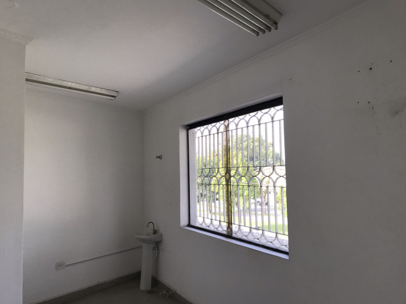 Comercial à venda Vila Santa Rosa com 182m² e 1 quarto por R$ 500.000 - 1089495679-21e5ce4c-25b4-429e-a639-e9a7341f7393.jpeg