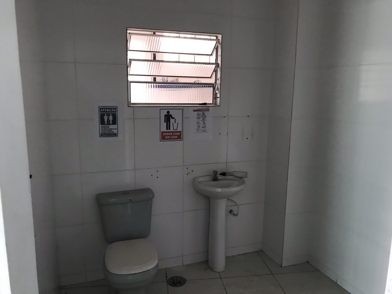 Comercial à venda Vila Santa Rosa com 182m² e 1 quarto por R$ 500.000 - 1792240573-65a3c4bf-6637-49b3-9e37-bdde9b2d4c38.jpeg