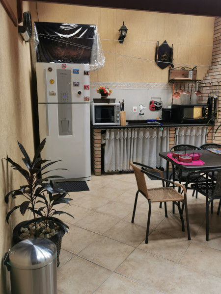 Casa à venda Vila Galvão com 220m² e 4 quartos por R$ 1.300.000 - 1413871742-07141e1a-9649-478e-9d8f-84f6bac8730b.jpeg