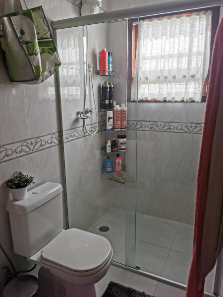 Casa à venda Vila Galvão com 220m² e 4 quartos por R$ 1.300.000 - 1725167137-77784cf6-8d7d-4cd0-a484-d4449b63102a.jpeg