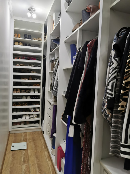 Casa à venda Vila Galvão com 220m² e 4 quartos por R$ 1.300.000 - 2074839374-eec5e53b-369a-4e6b-b8ec-df2be61ac79f.jpeg