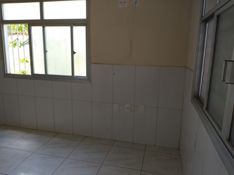 Casa à venda Cobilândia com 304m² e 5 quartos por R$ 340.000 - 260934213-05.jpg