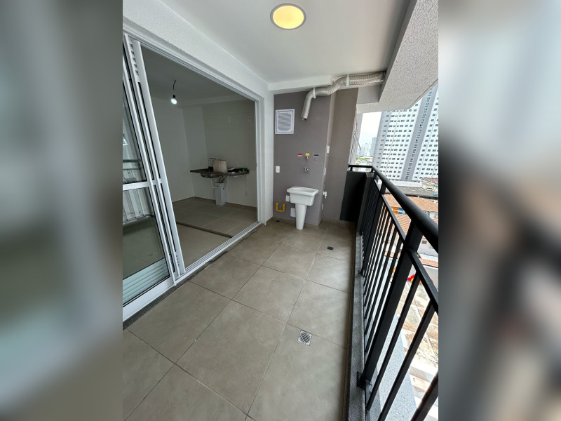 Apartamento à venda Barra Funda com 41m² e 2 quartos por R$ 400.000 - varanda-b.jpg