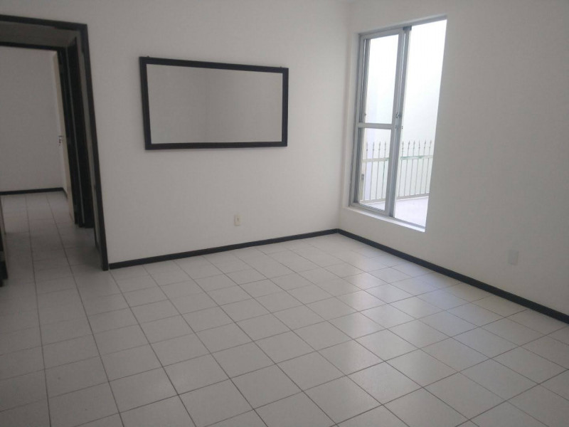 Apartamento à venda Barreiros com 80m² e 2 quartos por R$ 290.000 - 1707150617-8ba4c3f3-cf72-4f30-bd55-d398deab19f2.jpg