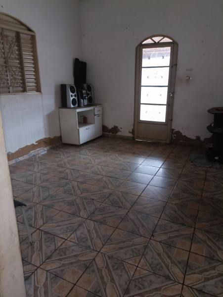 Casa à venda Parque Industrial João Braz com 400m² e 3 quartos por R$ 830.000 - 828223840-img-20231014-161459.jpg