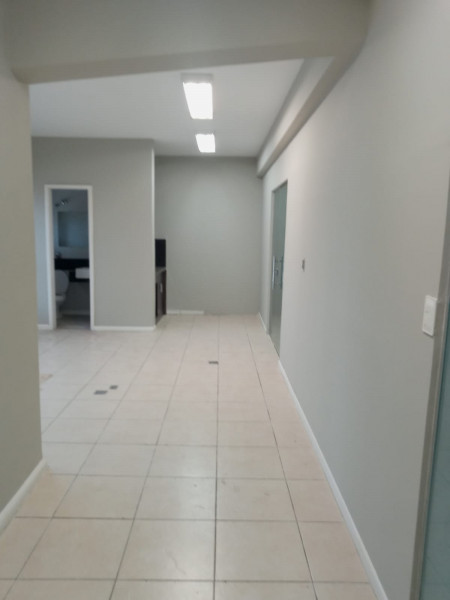 Comercial à venda Centro com 90m² e 1 quarto por R$ 260.000 - 2078637396-tibagi-8.jpeg