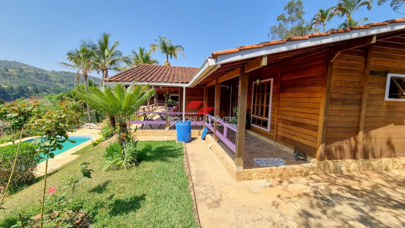 Chácara à venda CENTRO com 3069m² e 4 quartos por R$ 1.800.000 - 841800383-img-0941.jpeg