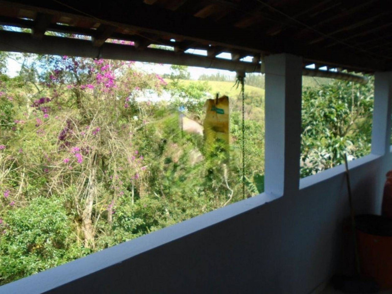Casa à venda Chácara Santa Maria com 293m² e 6 quartos por R$ 550.000 - 1019279693-cs2area-de-servico-a.jpg