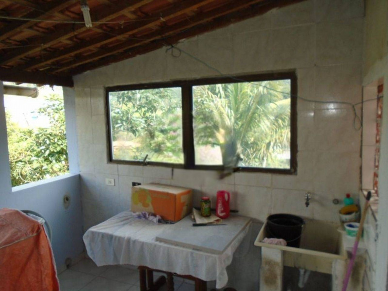 Casa à venda Chácara Santa Maria com 293m² e 6 quartos por R$ 550.000 - 1514584239-cs2area-de-servico-b.jpg