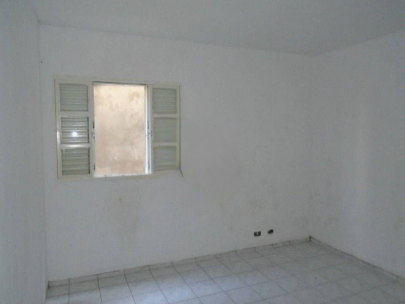 Casa à venda Chácara Santa Maria com 293m² e 6 quartos por R$ 550.000 - 1752951257-cs1quarto.jpg