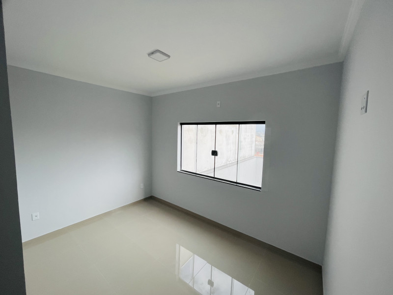 Casa à venda Residencial Village Santana com 230m² e 3 quartos por R$ 800.000 - 1060939939-img-3652.jpeg