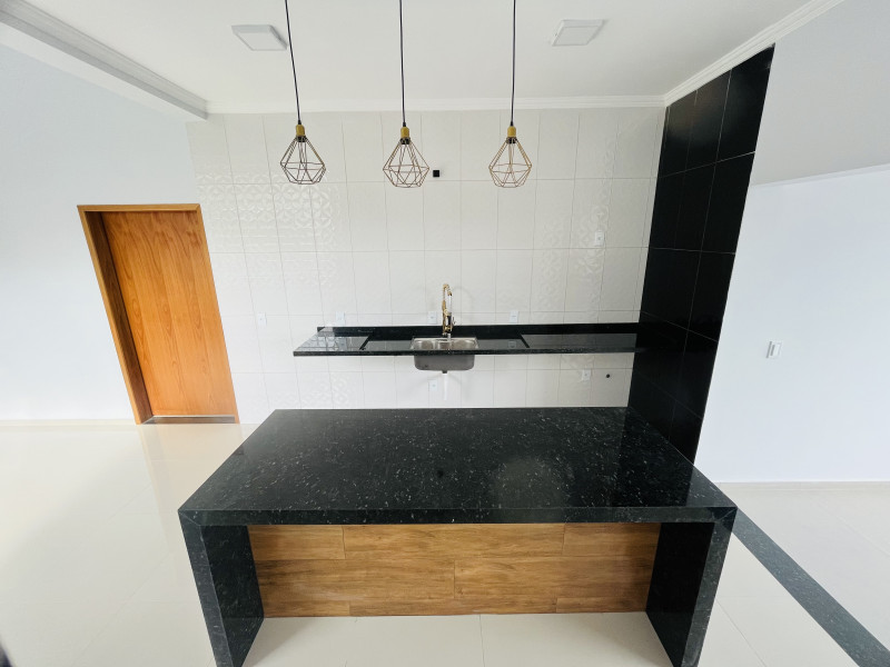 Casa à venda Residencial Village Santana com 230m² e 3 quartos por R$ 800.000 - 17429112-img-3633.jpeg