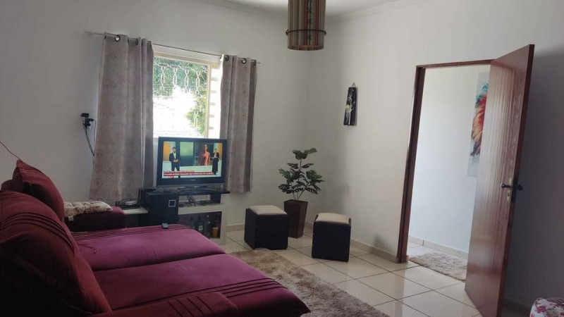 Casa à venda Jardim Sandra Maria com 124m² e 2 quartos por R$ 185.000 - 1519088892-9c70108b-c96c-4b32-93a3-b7f2a6d292d7.jpeg