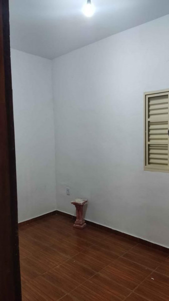 Casa à venda Jardim Sandra Maria com 124m² e 2 quartos por R$ 185.000 - 1638056150-74ac3b02-621e-499e-bed7-0289cd934039.jpeg