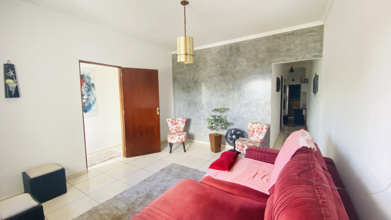 Casa à venda Jardim Sandra Maria com 124m² e 2 quartos por R$ 185.000 - 785407438-img-7019.jpeg