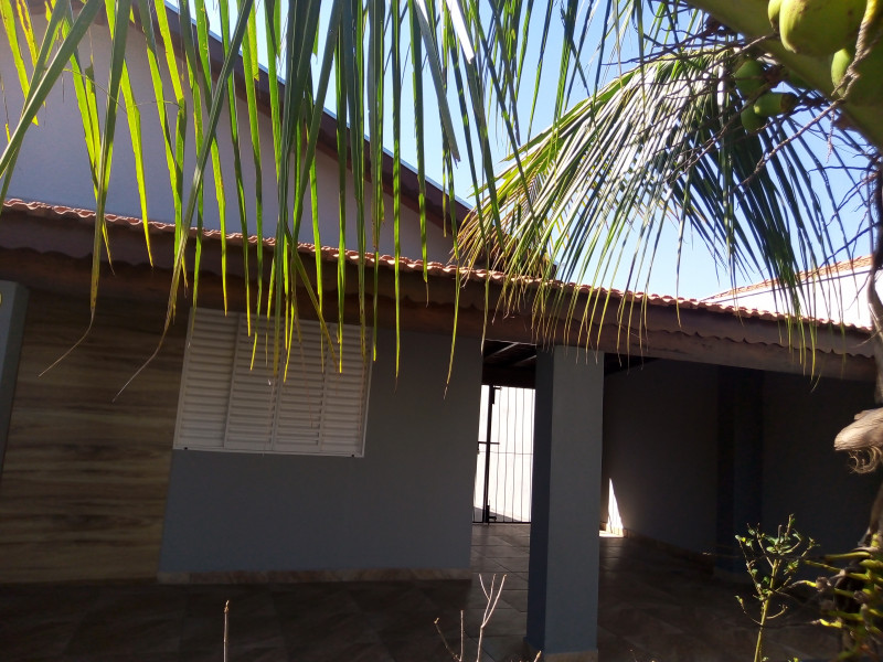 Casa à venda Centro com 250m² e 2 quartos por R$ 380 - 1824772648-img-20230811-110548-494.jpg