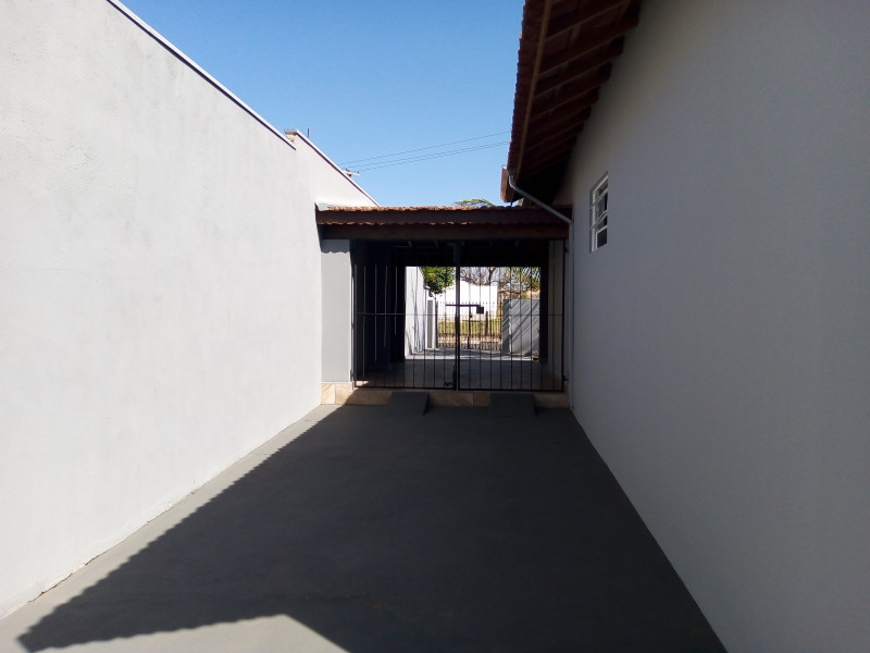 Casa à venda Centro com 250m² e 2 quartos por R$ 380 - 2054701770-img-20230811-105254-716.jpg