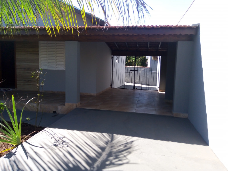 Casa à venda Centro com 250m² e 2 quartos por R$ 380 - 620265261-img-20230811-110636-123.jpg