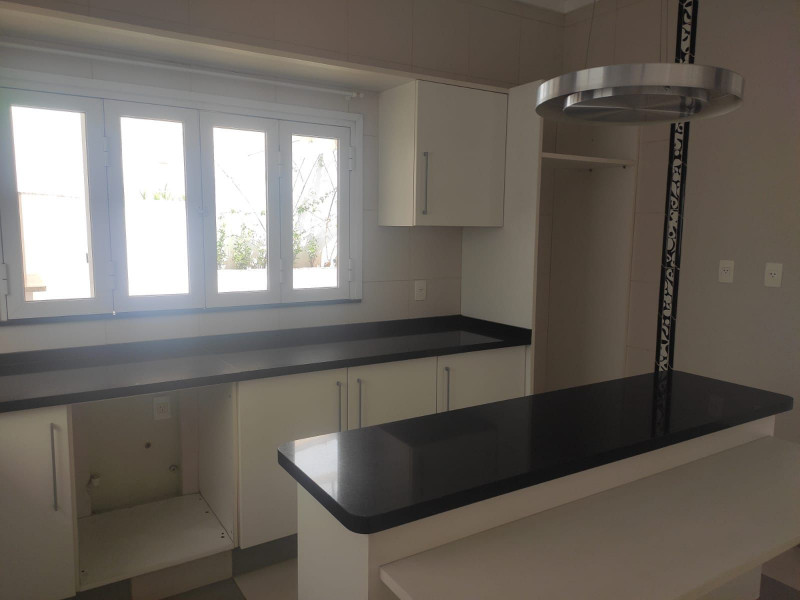 Casa de condomínio à venda Chácaras Reunidas São Jorge com 286m² e 4 quartos por R$ 1.700.000 - 1351578089-whatsapp-image-2023-10-17-at-10.jpeg
