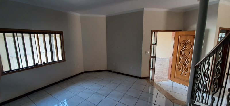 Casa à venda Jardim Astro com 180m² e 3 quartos por R$ 850.000 - 526769989-foto-astro-12.jpg