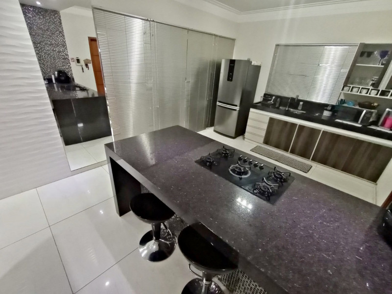 Casa à venda Jardim dos Ipês com 164m² e 2 quartos por R$ 600.000 - 728644395-c9f5d7f2-0c3f-4d20-a98e-14afd81a7e81.jpeg