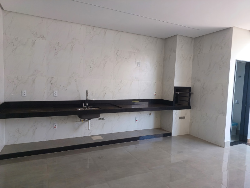 Casa à venda Centro com 241m² e 3 quartos por R$ 1.150.000 - 20230712-143657.jpg
