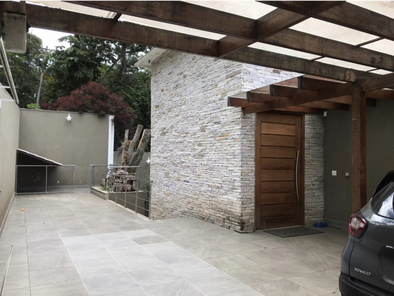 Casa à venda Araras com 480m² e 4 quartos por R$ 2.300.000 - 1869477003-img-1384.jpeg