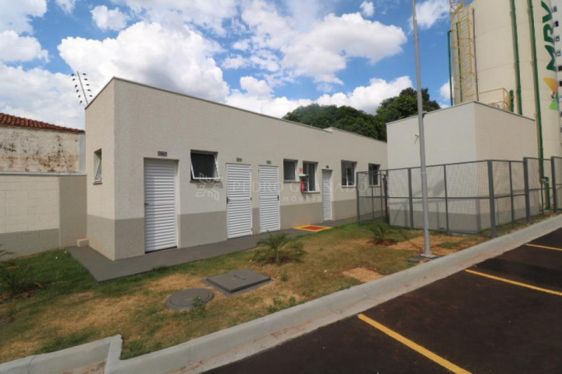 Apartamento à venda Residencial cidade nova  com 48m² e 2 quartos por R$ 299.000 - 664296758-13-34-07-maringa-jardim-sol-edificio-residencial-martinelli-27-12-2021-09-53-48-4.jpg