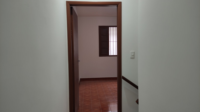 Casa à venda Vila Augusta com 110m² e 2 quartos por R$ 450.000 - 1943508059-img-20230906-075312.jpg