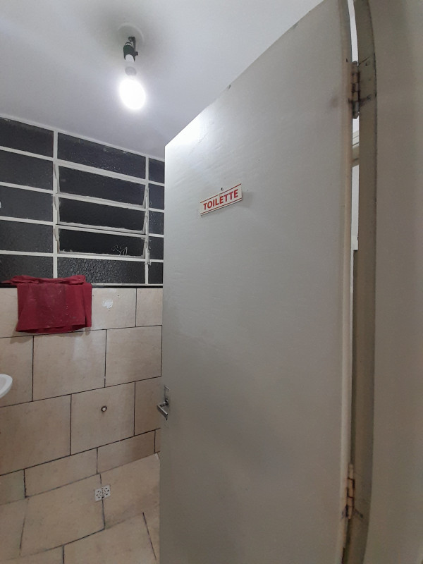 Comercial para alugar Centro com 69m² e 1 quarto por R$ 1.500 - 694698429-20230830-170540.jpg