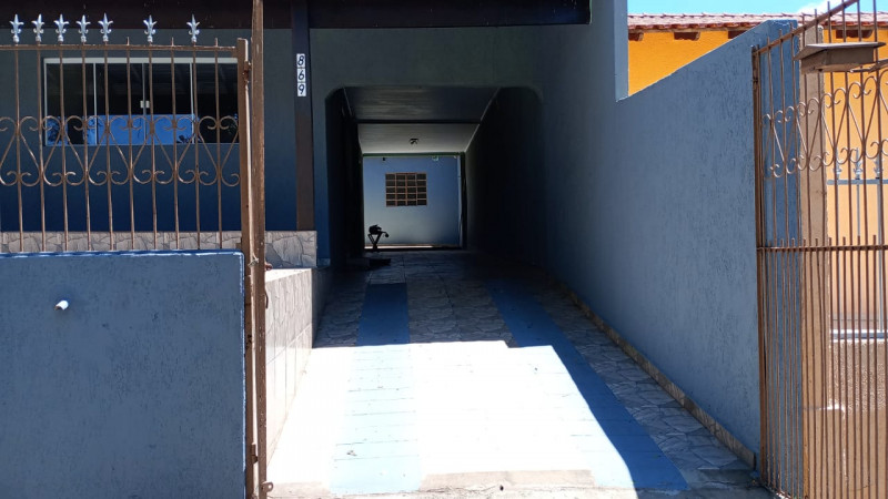 Casa à venda Milton Gavetti com 150m² e 3 quartos por R$ 30.000 - 1818293943-4a325ebd-f0af-4e85-a54b-a92ea321c508.jpeg