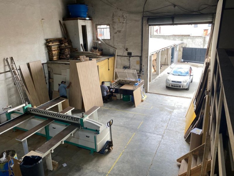 Comercial à venda Pinheirinho com 546m² e 1 quarto por R$ 700.000 - 978163295-42695cfe-6e2f-4d90-918a-e61a4631de15.jpeg