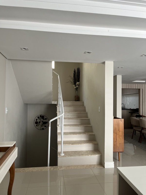 Casa à venda Mossunguê com 177m² e 3 quartos por R$ 1.250.000 - 1387002792-img-6409.jpeg