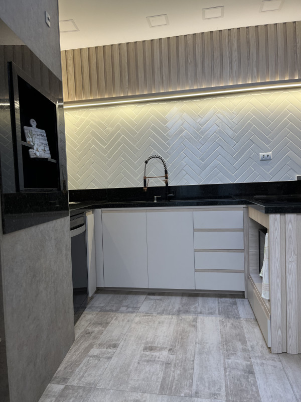Casa à venda Mossunguê com 177m² e 3 quartos por R$ 1.250.000 - 1404941954-img-6427.jpeg