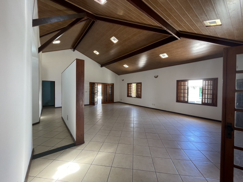 Casa à venda Ogiva com 660m² e 4 quartos por R$ 950.000 - 1991432842-img-0802.jpeg