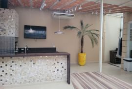 Casa de condomínio à venda Portal dos Gramados com 228m² - 3 dormitórios -  vagas - R$ 1.680.000 - 1245206286-foto-2.jpg