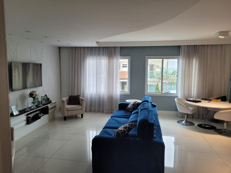 Casa de condomínio à venda Portal dos Gramados com 228m² e 3 quartos por R$ 1.680.000 - 1093848504-foto-5.jpg