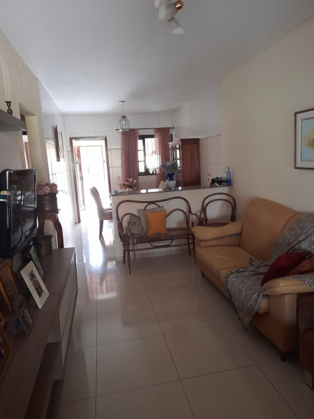 Casa à venda Jardim Aliança II com 188m² e 3 quartos por R$ 430.000 - 56001152-img-20230619-wa0044.jpg