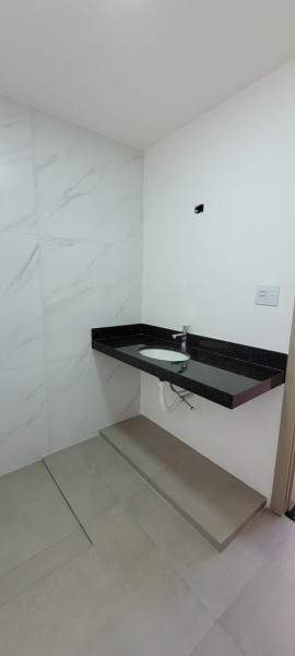 Apartamento à venda Centro com 126m² e 3 quartos por R$ 630.000 - 1024244686-banheiro-01.jpg