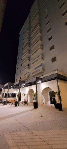 Apartamento à venda Centro com 126m² e 3 quartos por R$ 630.000 - 1398034323-entrada-do-predio.jpg