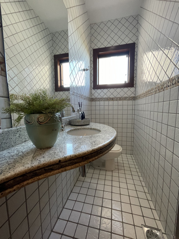 Casa à venda Centro com 308m² e 5 quartos por R$ 1.300.000 - 1461663095-img-8644.jpeg