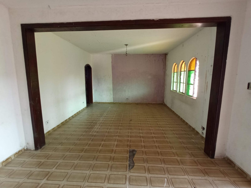 Casa à venda Jardim Modelo com 389m² e 5 quartos por R$ 600.000 - 564209740-sala-monica.jpeg