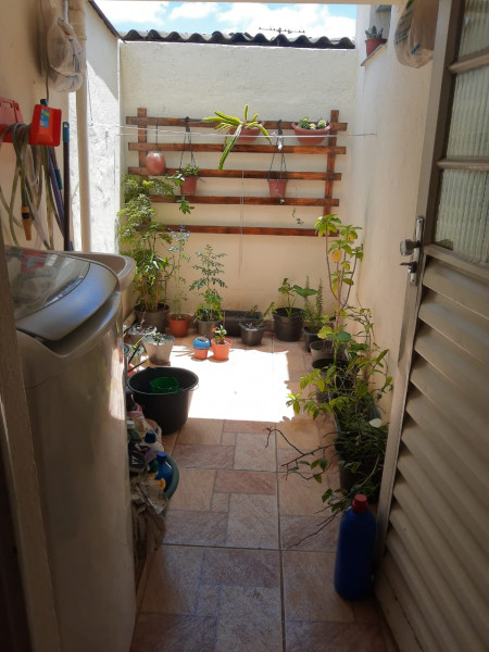 Apartamento à venda Jardim Laguna com 69m² e 2 quartos por R$ 110.000 - 1210826279-j6.jpg