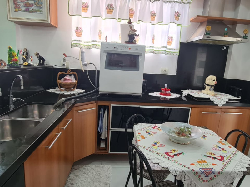 Apartamento à venda Ponta da Praia com 109m² e 3 quartos por R$ 750.000 - whatsapp-image-2024-05-10-at-205915-1.jpeg